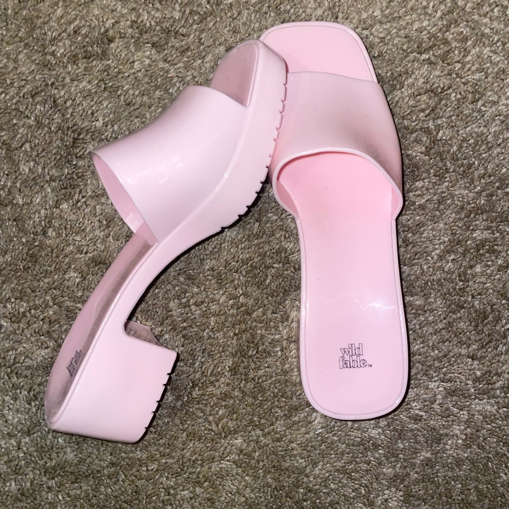 pink heels